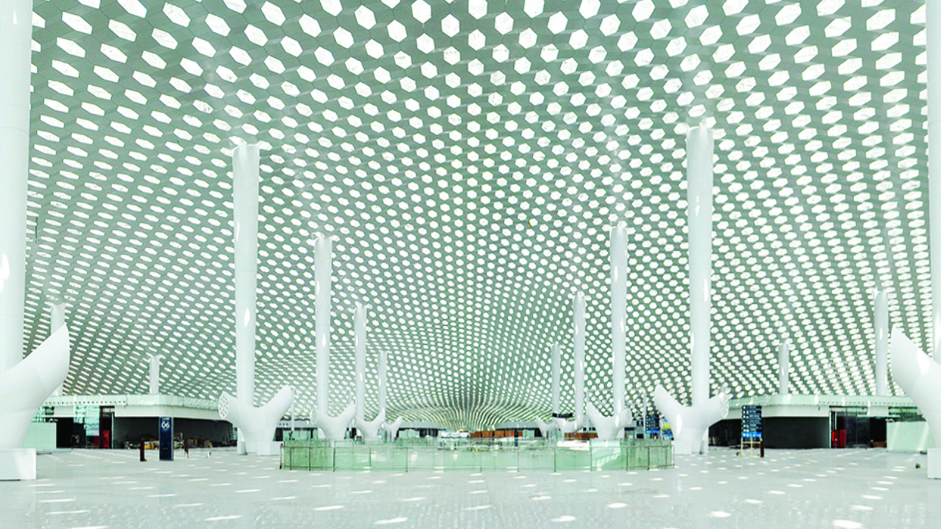 Bao'an International Airport media 2